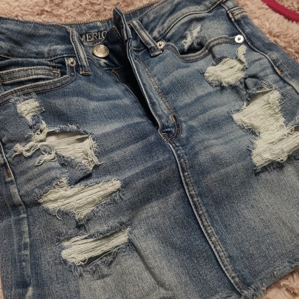 Cute comfy Stretchy distressed jean skirt
